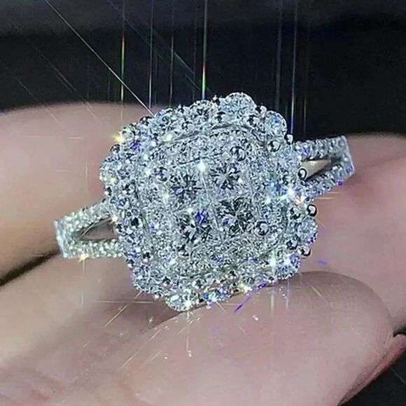 WEEKEND SALE* Stunning Pave White Sapphire Ring - Picture 1 of 8